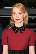 Mia Wasikowska