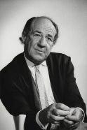 Michael Hordern