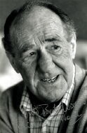 Michael Hordern