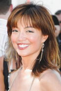 Ming-Na Wen