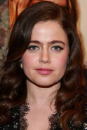 Molly Gordon