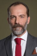 Muhammet Uzuner