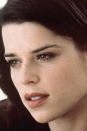 Neve Campbell