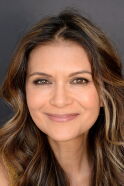 Nia Peeples