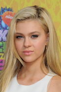Nicola Peltz