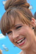 Nikki DeLoach
