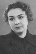Nina Urgant