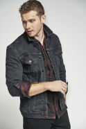 Oliver Stark