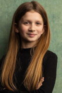 Olivia Lynes