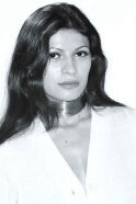 Patricia Reyes Spíndola