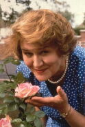 Patricia Routledge