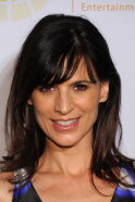 Perrey Reeves
