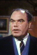 Peter Bull