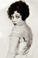 Phyllis Crane