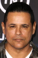 Raymond Cruz
