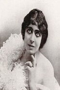 Renée Carl