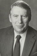 Robert MacNeil