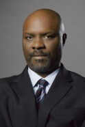 Robert Wisdom