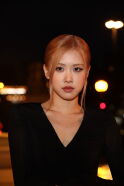 ROSÉ