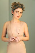 Rose McIver