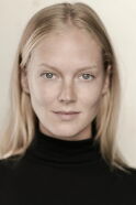 Rosy McEwen