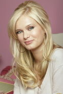 Sara Paxton