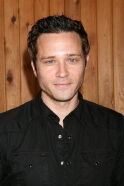 Seamus Dever