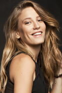 Serenay Sarıkaya