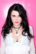 Sharon den Adel
