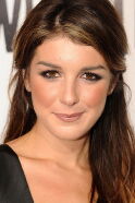 Shenae Grimes-Beech