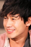 Shin Ha-kyun