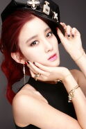 Shin Ji-soo