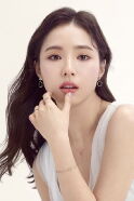 Shin Sae-kyeong