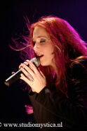 Simone Simons