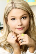 Stefanie Scott