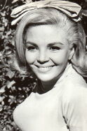 Suzie Kaye