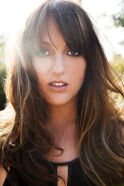Tara Shayne
