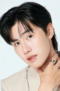 Teepakron Kwanboon