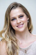 Teresa Palmer