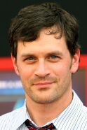Tom Everett Scott