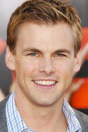 Tommy Dewey