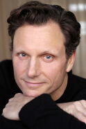 Tony Goldwyn