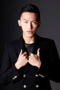 Tosh Zhang