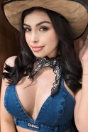 Trixie Escosis