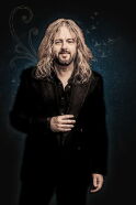 Troy Donockley