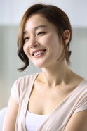 Uhm Ji-won