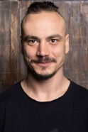 Ulaş Akşit