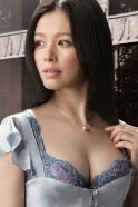 Vivian Hsu