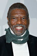 Vondie Curtis-Hall