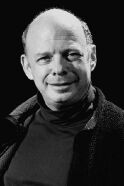 Wallace Shawn